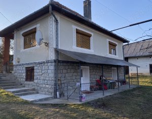 Vand casa in Comuna Ciucea