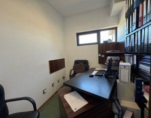 Apartment 4 rooms for sale in Cluj-napoca, zone Iris