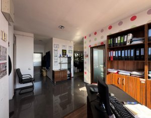 Apartment 4 rooms for sale in Cluj-napoca, zone Iris