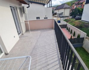 Casă nouă în Mănăștur, 4 camere, 3 etaje