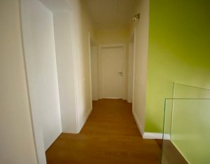 Apartment 4 rooms for sale in Cluj-napoca, zone Manastur