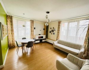 Apartment 4 rooms for sale in Cluj-napoca, zone Manastur