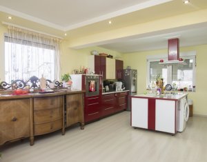 Casa cu panorama si curte generoasa - cartier Europa Cluj-Napoca