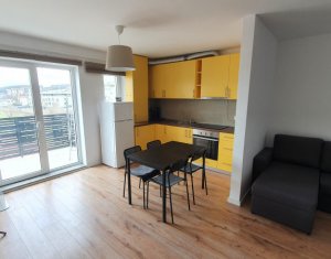 , 28m2 dans Floresti
