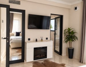 Casa  individuala, 5 camere, ultramoderna, ultrafinisata, la cheie, Sub Coasta