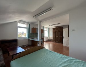Apartament 2 camere la mansarda unei vile cu 2 etaje | Gheorgheni