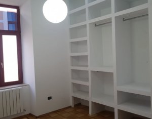 Piata Unirii - spatiu birouri sau servicii, 4 incaperi 100 mp