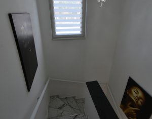 Vanzare casa in Chinteni bine compartimentata, mobilata, utilata