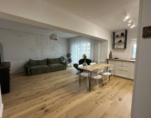 , 65m2 dans Cluj-napoca, zone Manastur