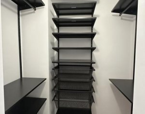 Appartement 3 chambres à vendre dans Cluj-napoca, zone Manastur