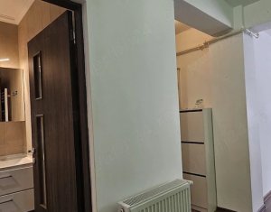 Apartment 3 rooms for sale in Floresti
